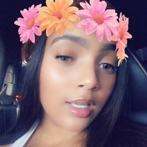 Meet your Posher, Jade